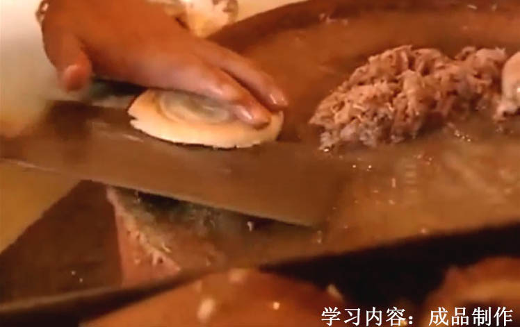 【独家揭秘】正宗西安腊汁肉夹馍制作秘籍，技术配方大公开，视频教程手把手教，轻松掌握肉夹馍配方精髓！