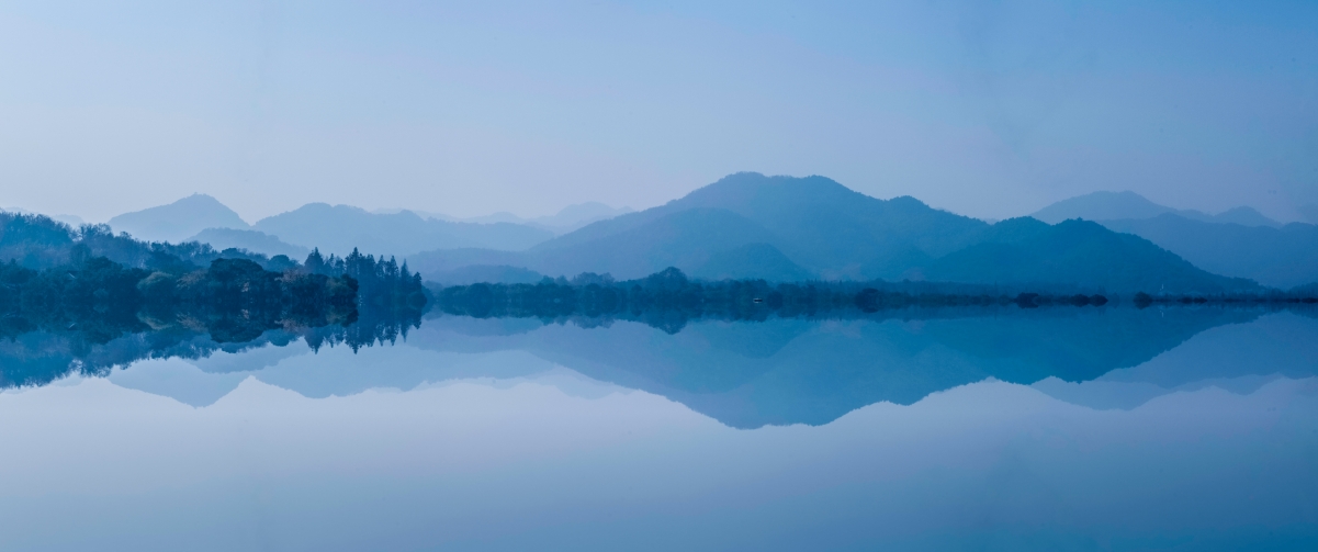 西湖绝美山水4K壁纸，3440x1440高清风景图片，一键下载