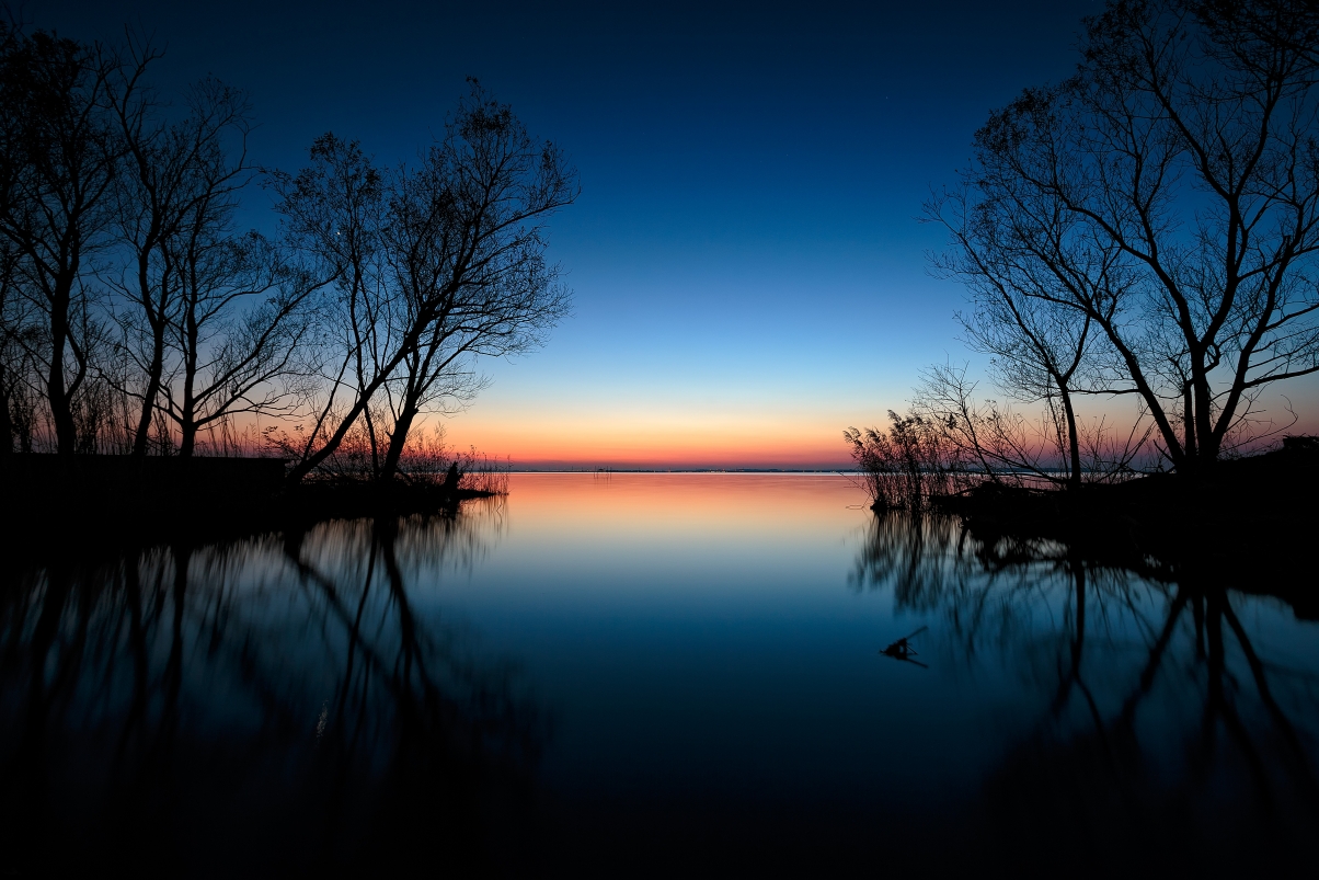 早冬暮光之城，霞浦湖绝美5K风景壁纸，4K高清大图5760x3840免费下载
