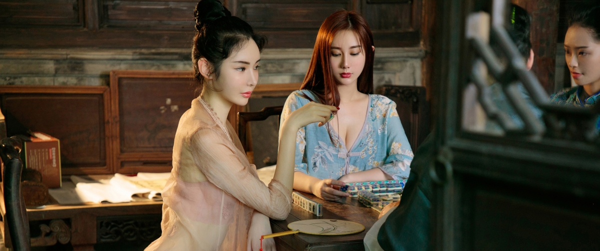 高清美女壁纸下载，绝美白月光4K图片，分辨率3440x1440
