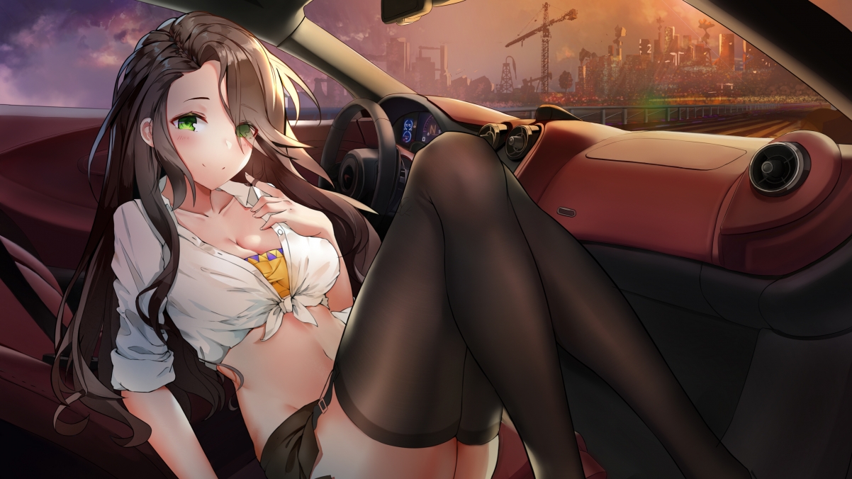 绿色眼眸美少女，清新白衬衫配黑裤袜，炫酷汽车主题，超清4K动漫壁纸下载