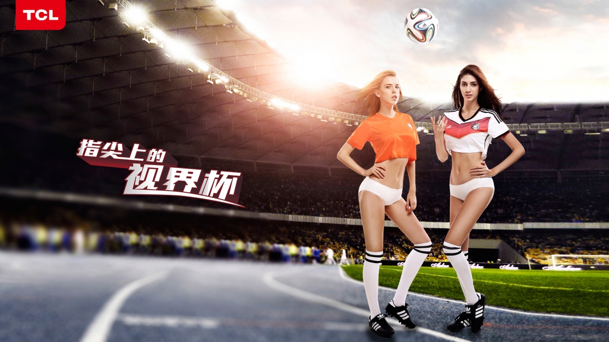 足球宝贝绝美瞬间，精选4K高清壁纸，美女图片惊艳呈现，3840x2160超清下载