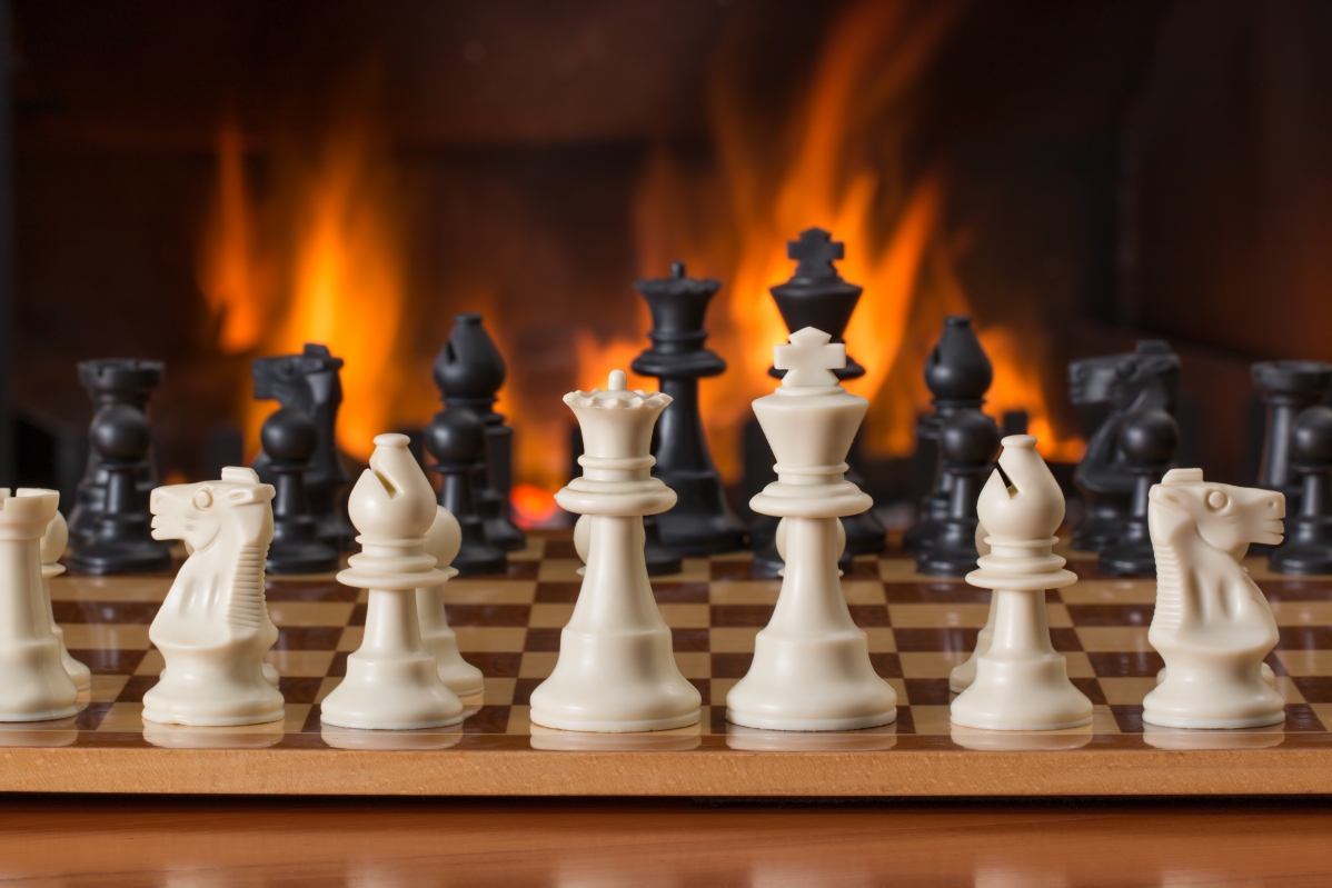棋艺盛宴，精选5K超清棋盘游戏壁纸，4K高清背景图片，5472x3648分辨率，一键下载