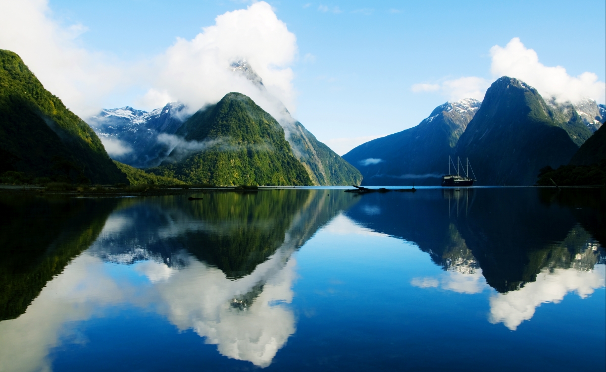 湖光山色美景，精选4K高清山水风景壁纸，绝美画面任你下载（4180x2568）