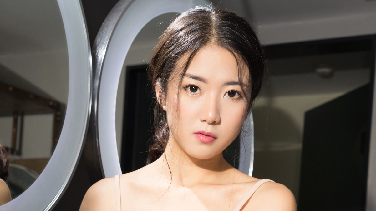 克拉女神宁宁，绝美4K高清壁纸，3840x2160分辨率，一键下载！