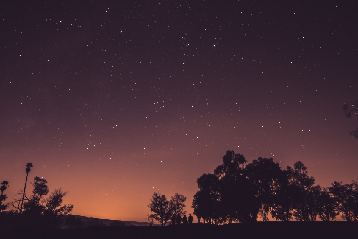 夜晚星空，璀璨星星高清壁纸，5K美景任你下载，尽享绝美夜空