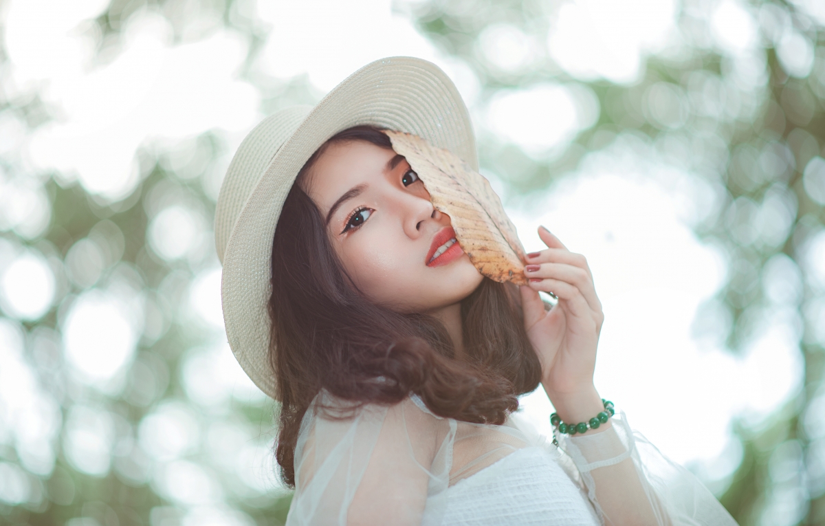 绝美女孩4K超清壁纸，清新自然风，高清4256x2712原图下载
