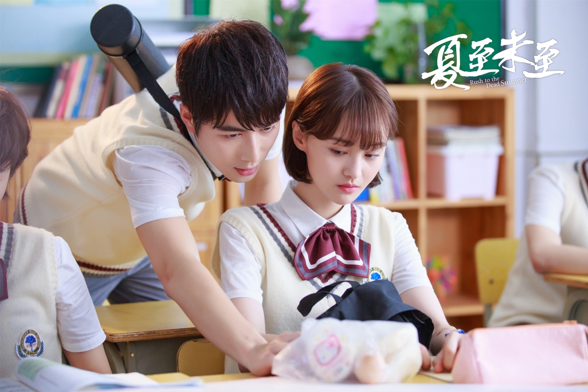 夏至未至剧照，陈学冬4K高清影视壁纸，4000x2666分辨率免费下载