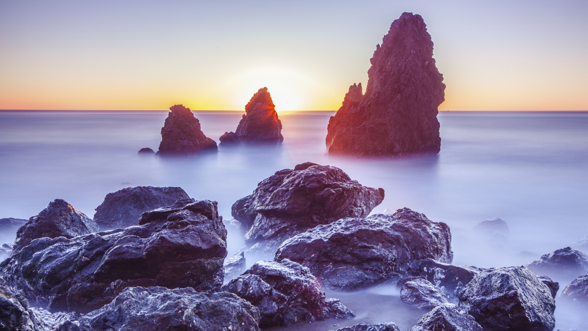 马林岬角海滩绝美日落，高清4K风景壁纸，3840x2160超清画质，免费下载！