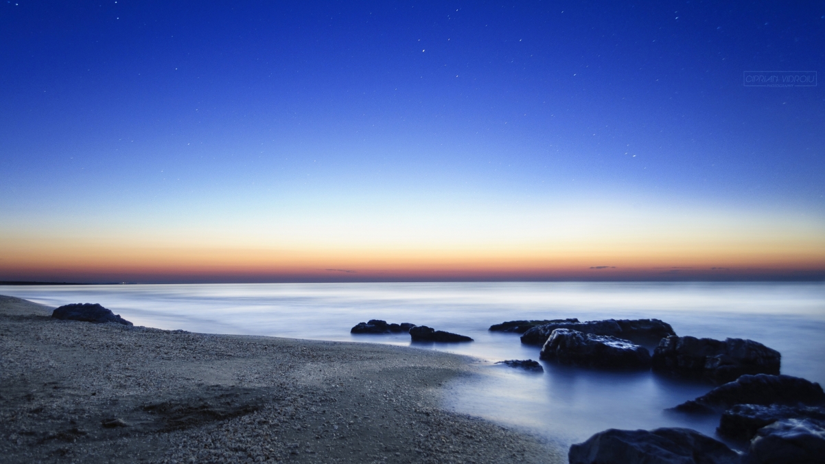 海滩美景4K超高清壁纸，3840x2160分辨率桌面背景图片下载