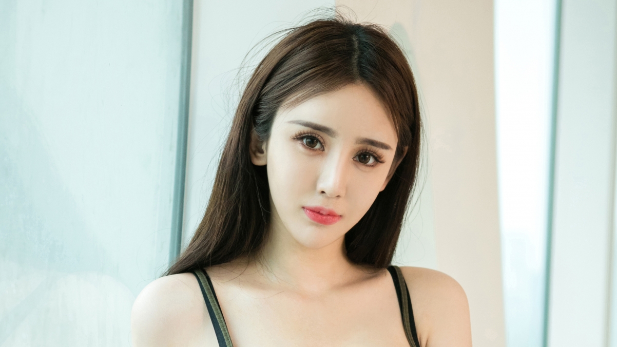 女神于思琪绝美4K壁纸，高清美女图片，3840x2160分辨率，一键下载