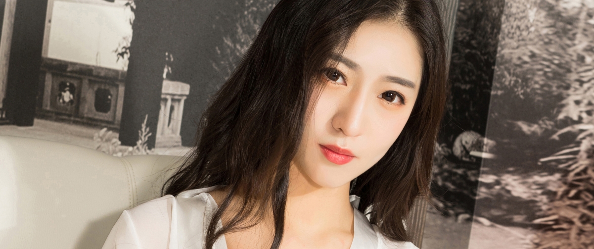 克拉女神姜璐，绝美森女风4K壁纸，3440x1440超清下载