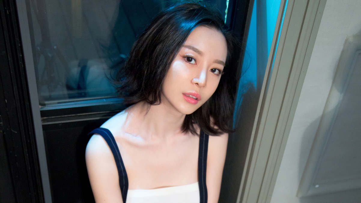 慕羽茜绝美写真，3840x2160超清4K美女壁纸，高清下载