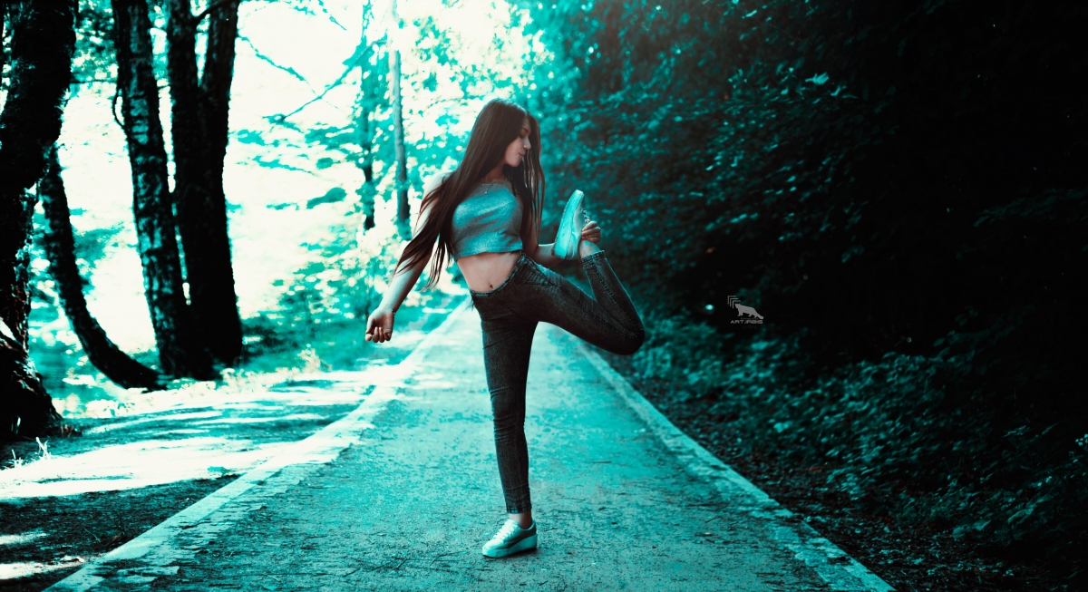 唯美艺术，性感女孩身材4K高清壁纸，绝美画面，免费下载4000x2175