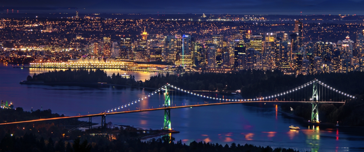 温哥华市中心绝美夜景，4K高清3440x1440壁纸，一键下载