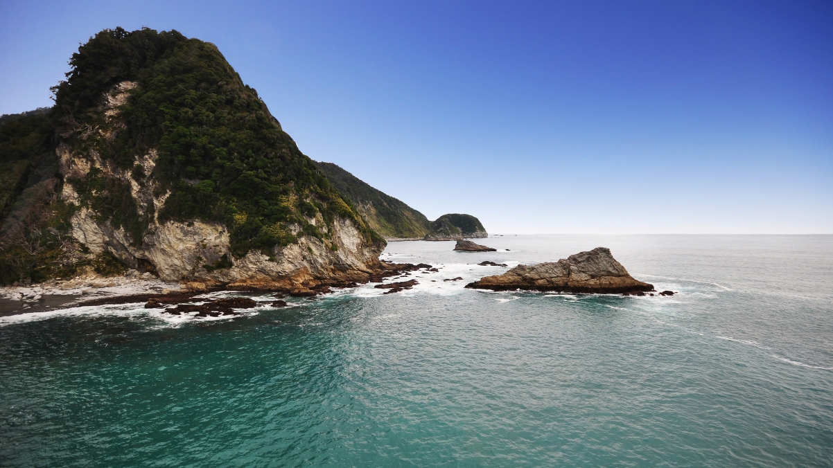 新西兰绝美海岸线风光，4K高清壁纸，3840x2160分辨率，免费下载
