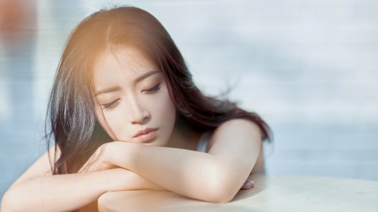 陈钰琪4K超清壁纸，3840x2160高清美图，一键下载享美颜
