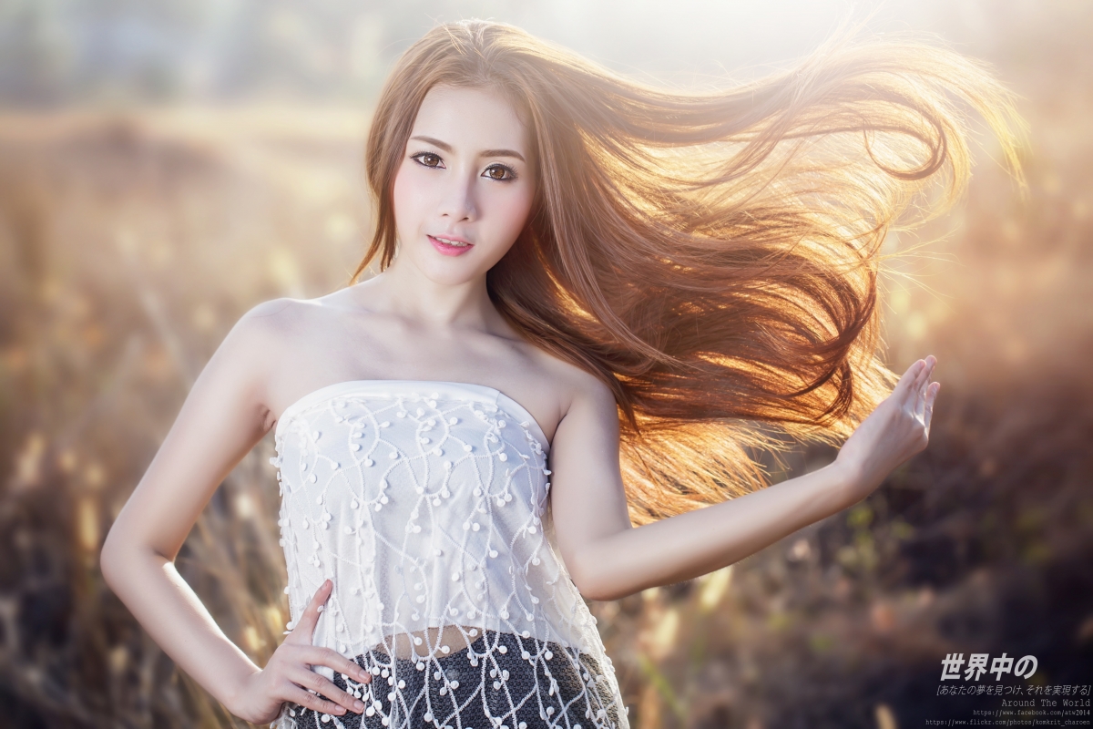 户外长发美女摄影精选，超高清4K壁纸，惊艳画质，4000x2667分辨率下载