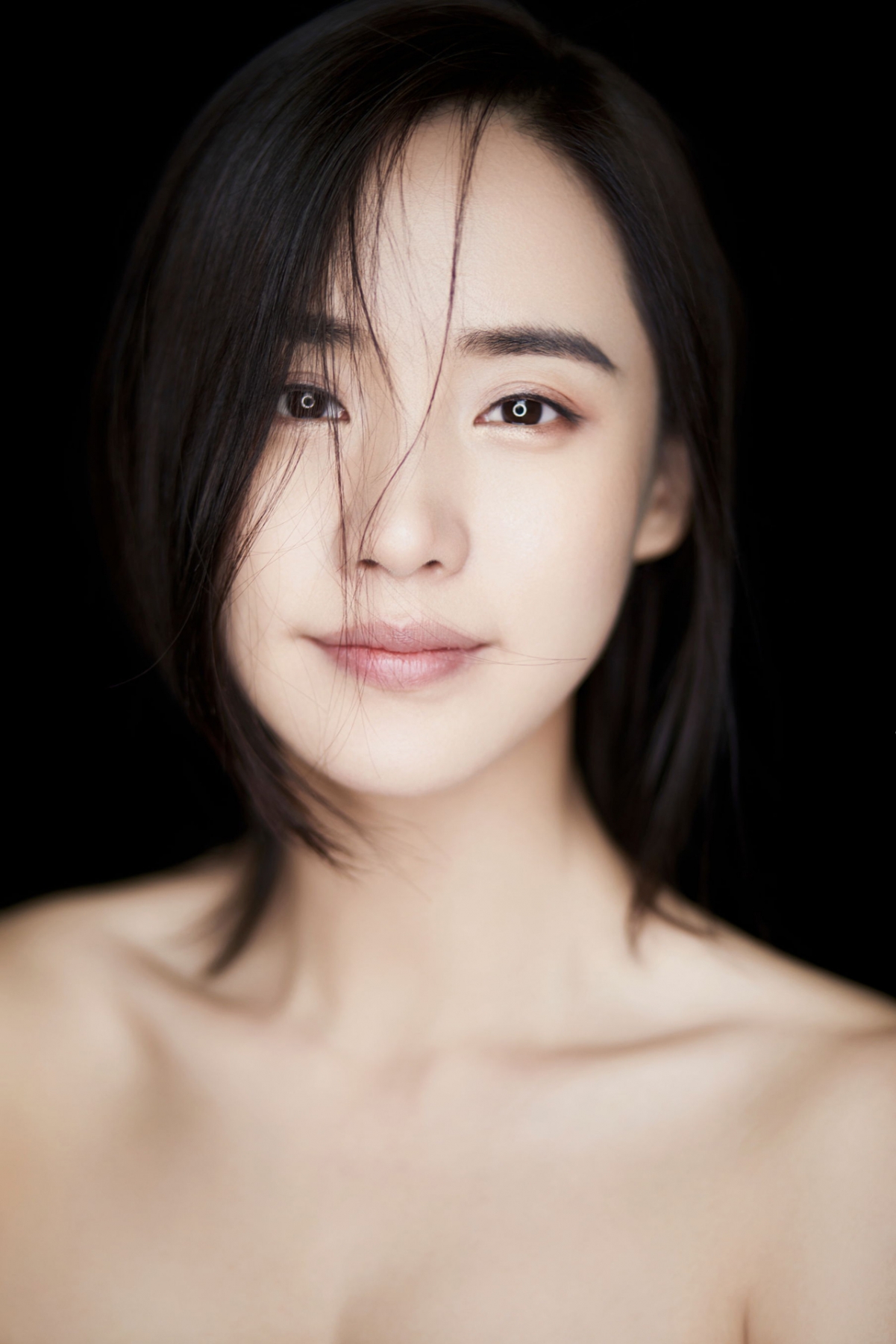 王智绝美壁纸，4K超清1280x1920，一键下载手机专属背景