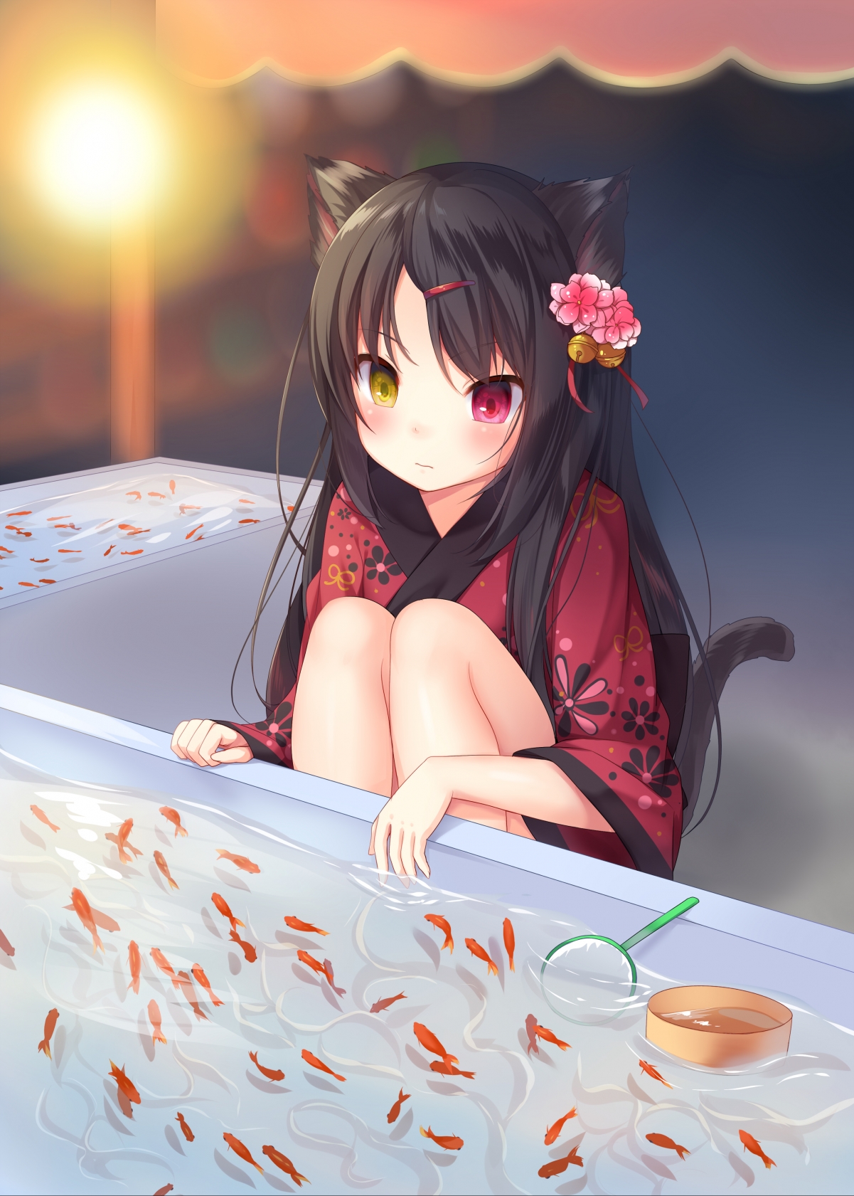 小女生和服伴金鱼，绝美4K手机壁纸，高清2589x3622，一键下载！