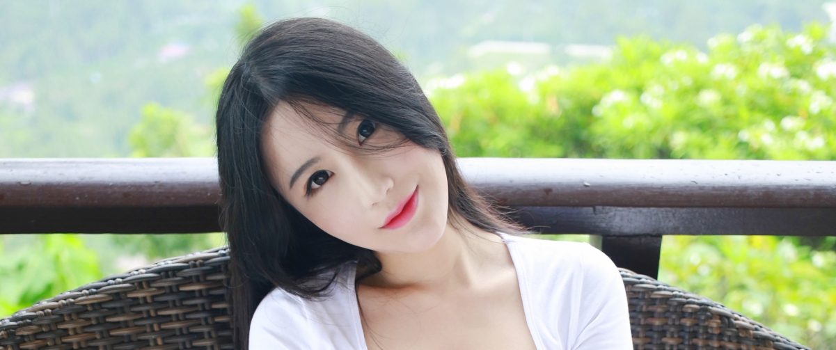 清新女神谢芷馨，绝美4K带鱼屏壁纸，3440x1440超清下载