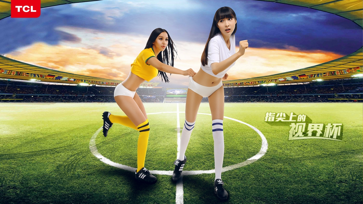 TCL 4K超高清壁纸，足球宝贝美女图片，3840x2160分辨率免费下载