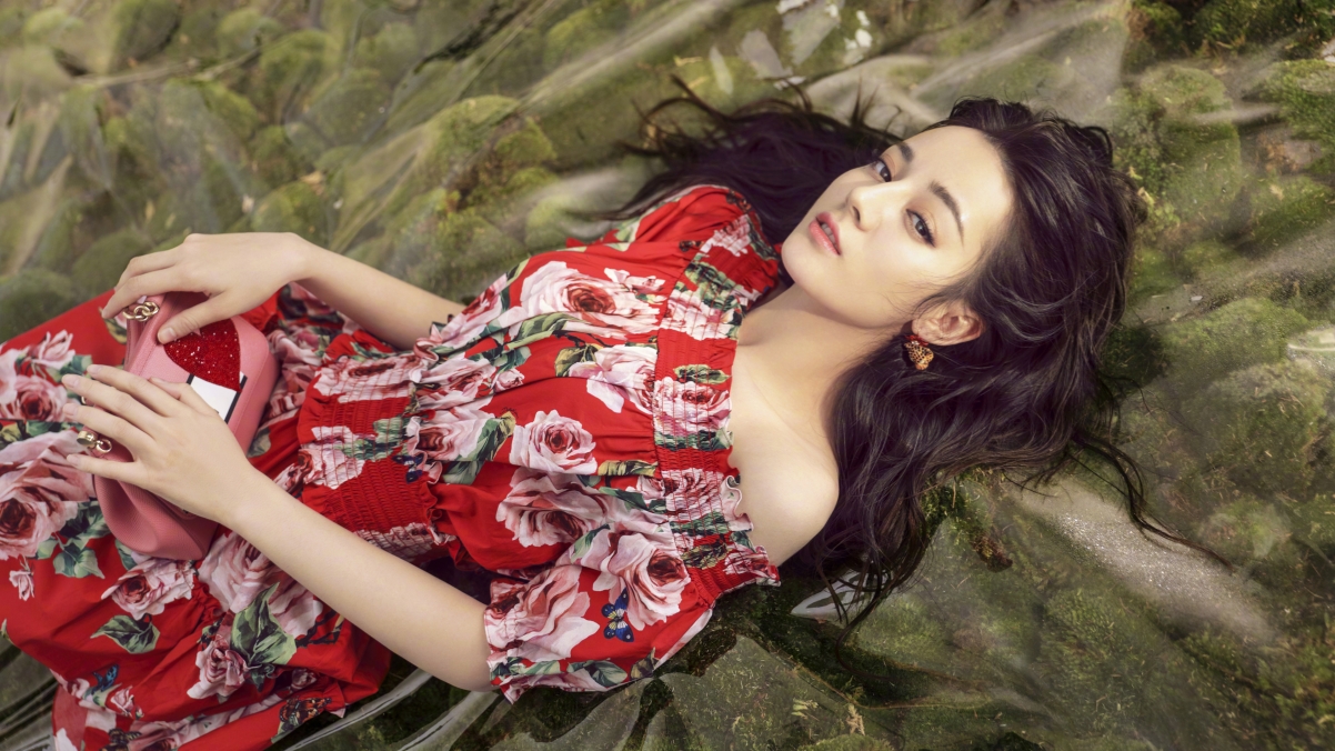 迪丽热巴绝美4K超清壁纸，3840x2160高清下载，精选人物图片