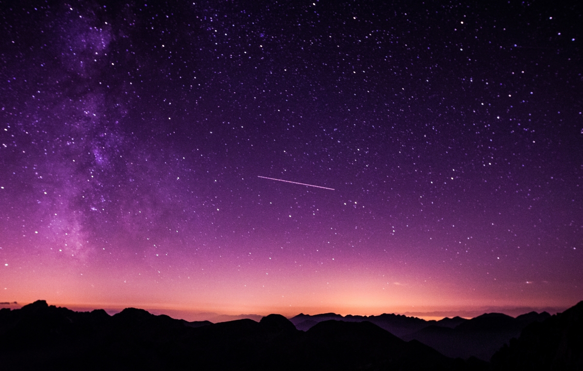 4K高清夜空风景壁纸，绝美风景图片，4200x2670分辨率，一键下载