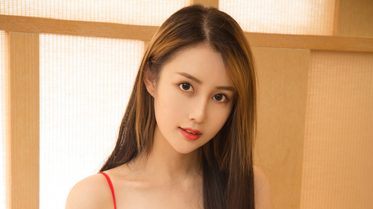 陈一长发美女惊艳亮相！4K高清壁纸免费下载，分辨率3840x2160
