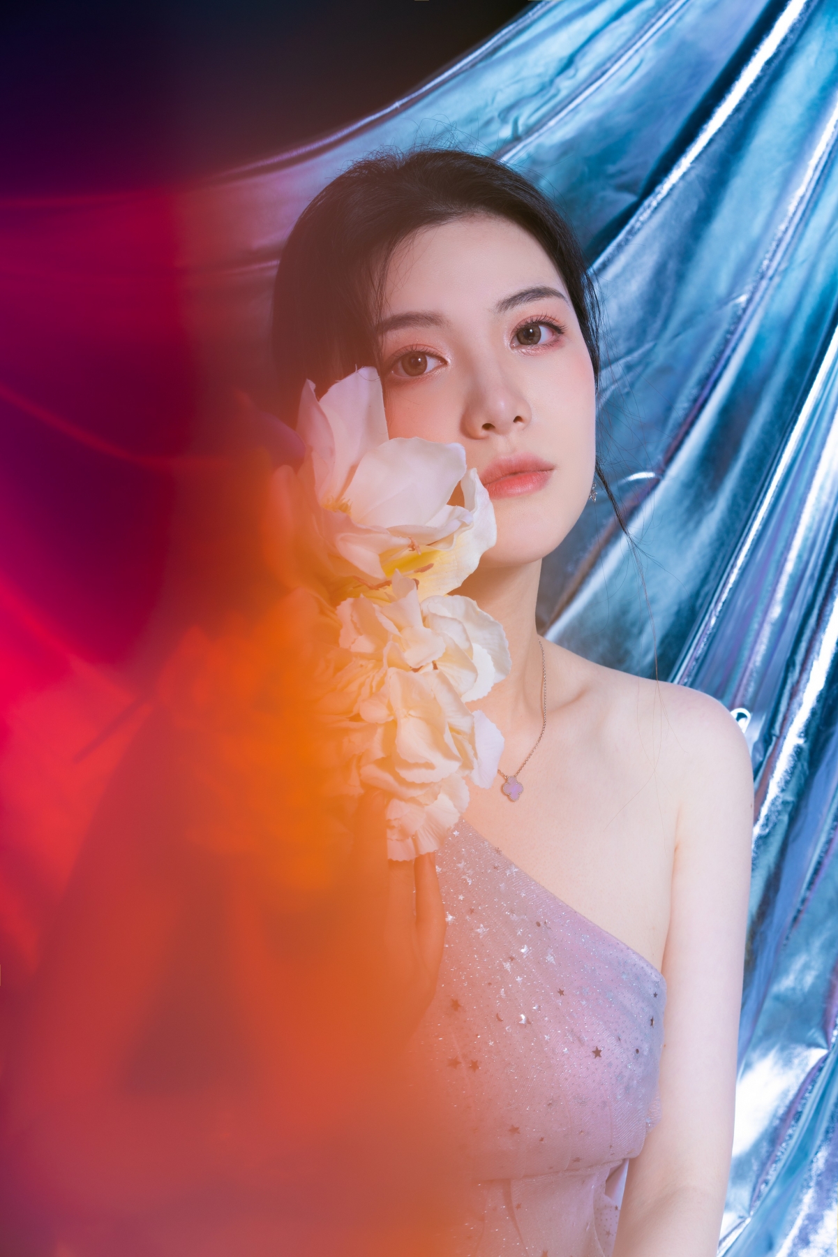 克拉女神百琳，绝美竖屏4K手机壁纸，高清大图2668x4000，一键下载