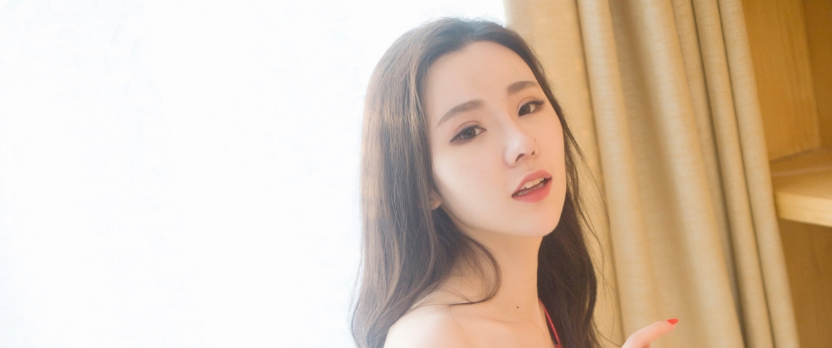 萌琪琪Irene高清美女写真，4K壁纸，3440x1440超清分辨率，免费下载