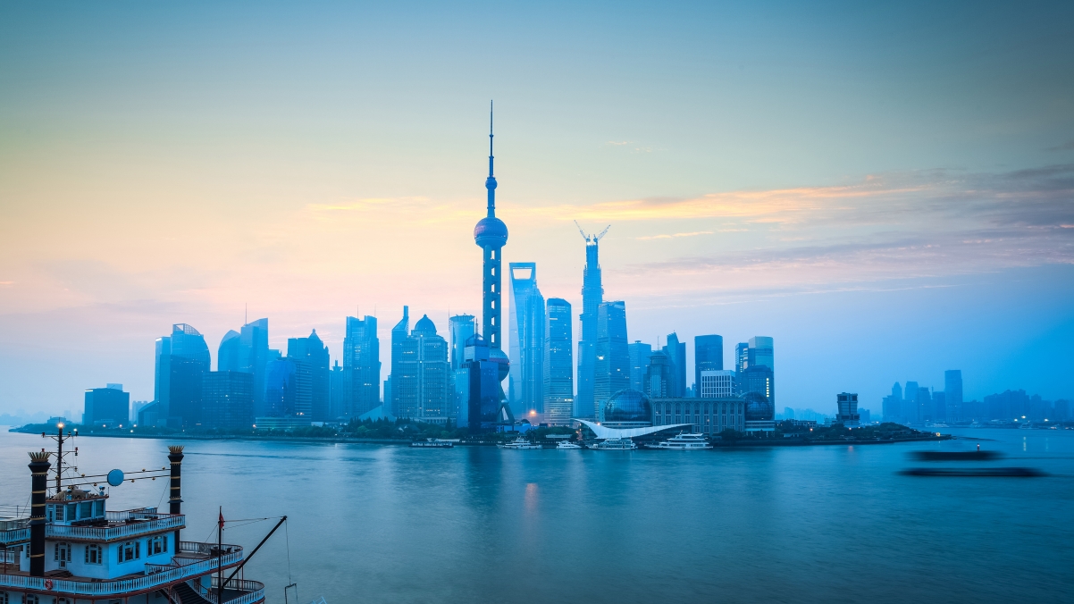 上海外滩绝美4K风景壁纸，超清3840x2160分辨率，一键下载！