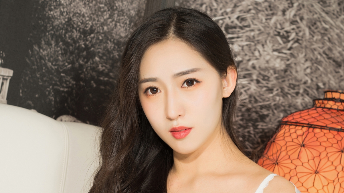 克拉女神姜璐，绝美4K壁纸，高清3840x2160，养眼美女图片下载