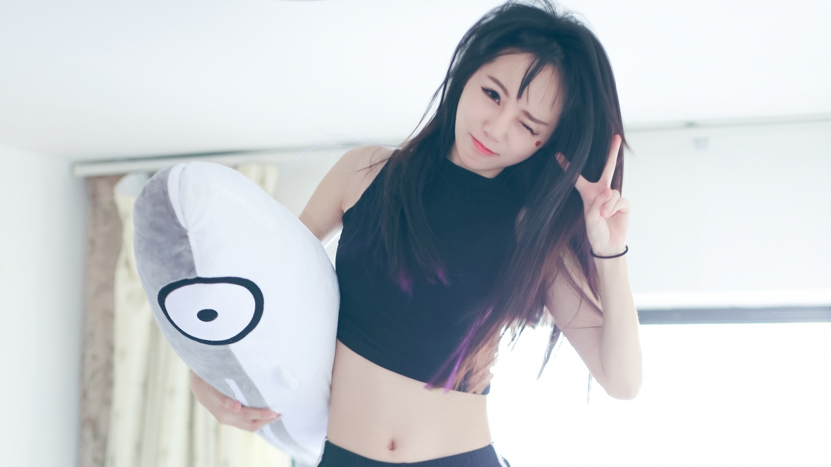 高清4K美女壁纸，个性可爱美女图片，3840x2160分辨率，免费下载
