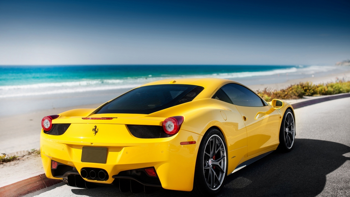 法拉利458-TC，绝美海边黄色跑车，4K超清壁纸，高清3840x2160，免费下载