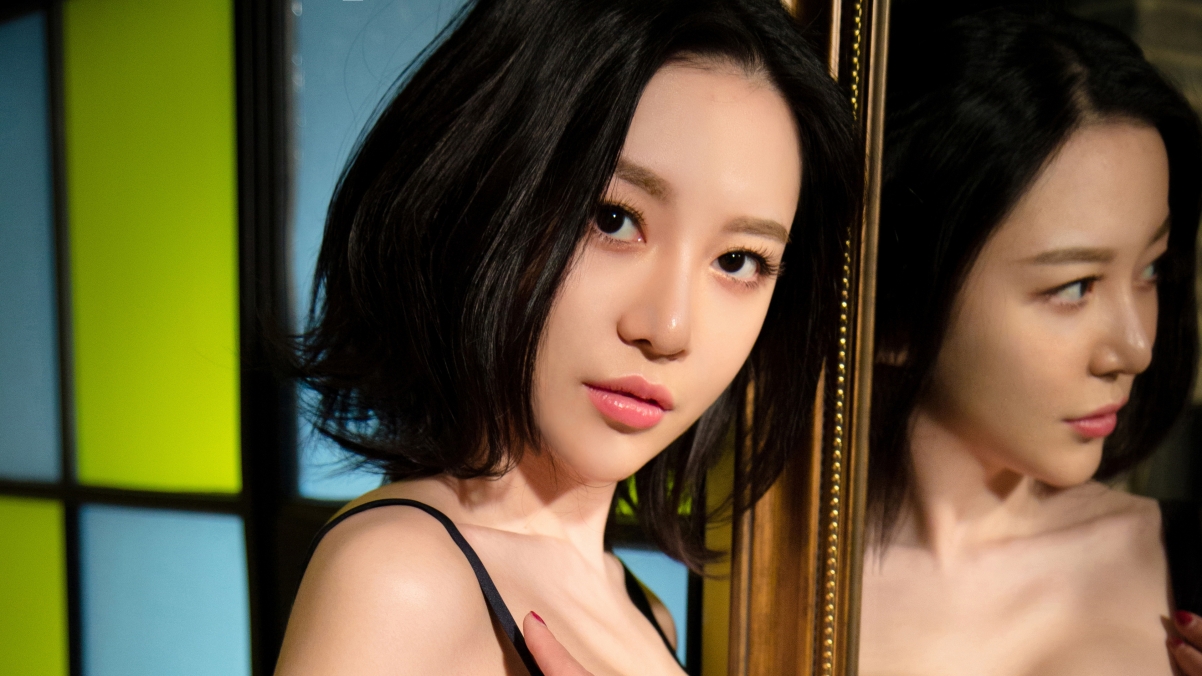 慕羽茜短发魅力，精选4K高清壁纸，气质美女图片，3840x2160分辨率畅享下载