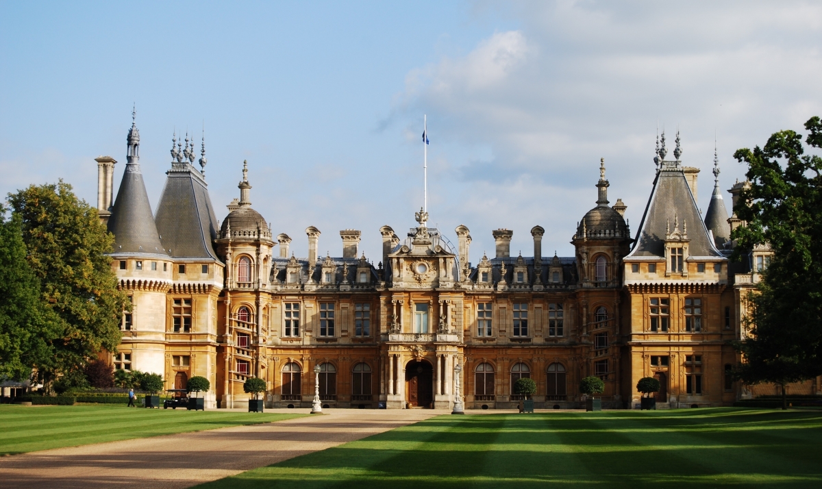 英格兰白金汉郡沃德斯登庄园4K高清风景壁纸，3870x2302像素精美下载