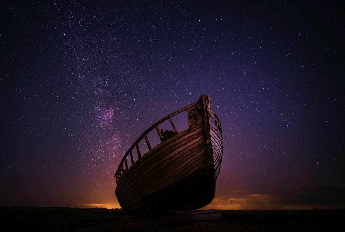 夜空星船4K超清壁纸，绝美星空风景，4855x3264高清下载