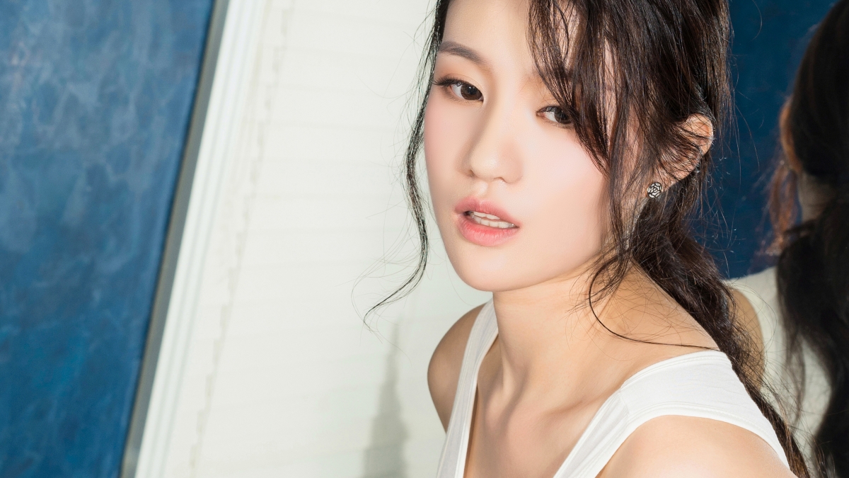 克拉女神宋黛，绝美4K壁纸，高清4096x2304分辨率，免费下载