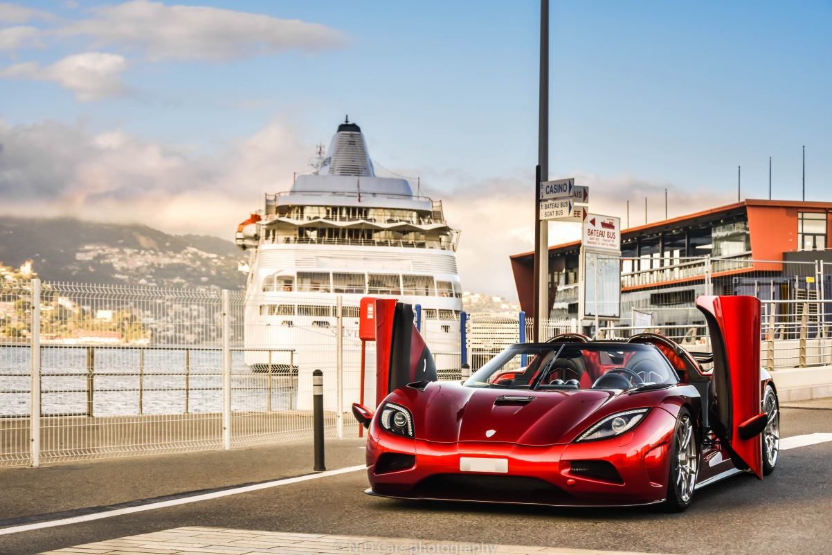 红色超跑科尼赛克AGERA，震撼5K高清壁纸，4K图片下载，尺寸5923x3949