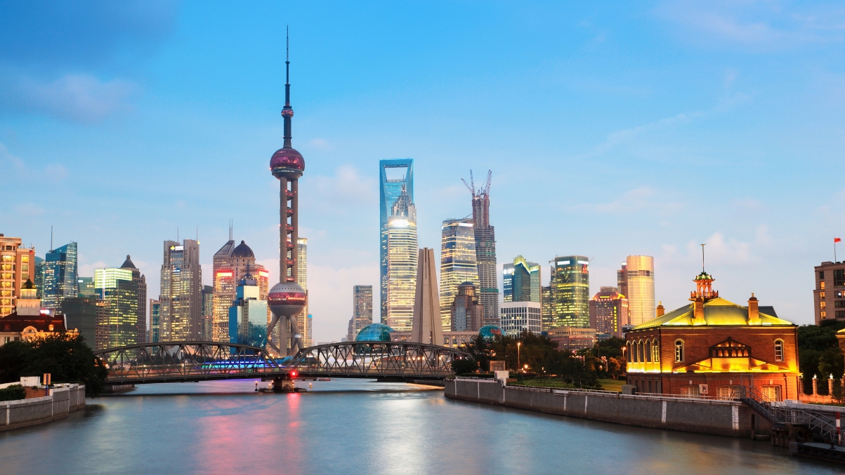 上海东方明珠绝美5K风景壁纸，高清4K图片，5120x2880分辨率，免费下载
