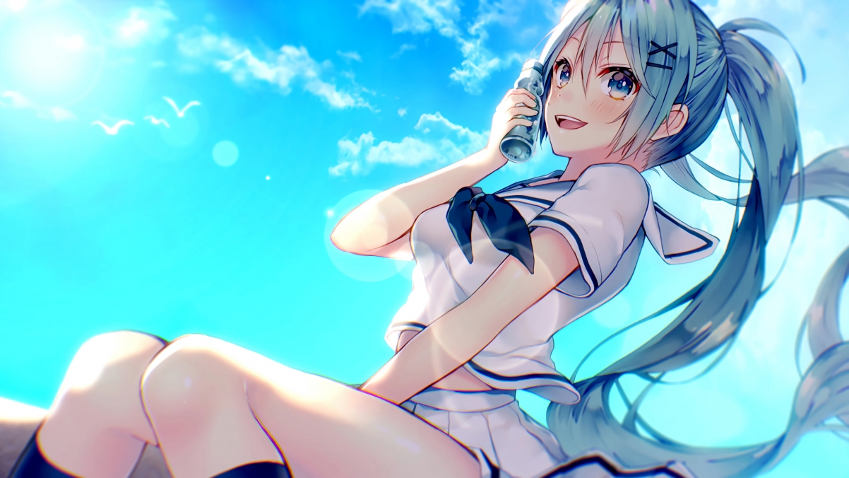 初音未来公主水手服造型，蓝色天空背景下的4K超高清动漫壁纸下载