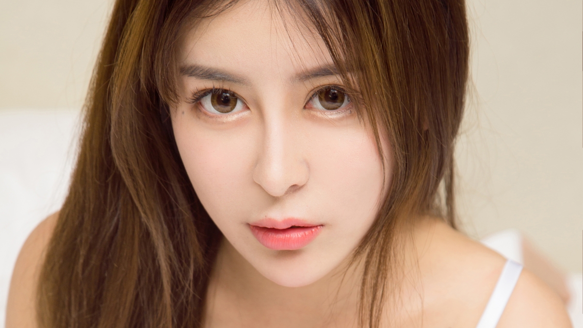 尤柔美4K超清壁纸，美女图片精选，3840x2160高清下载