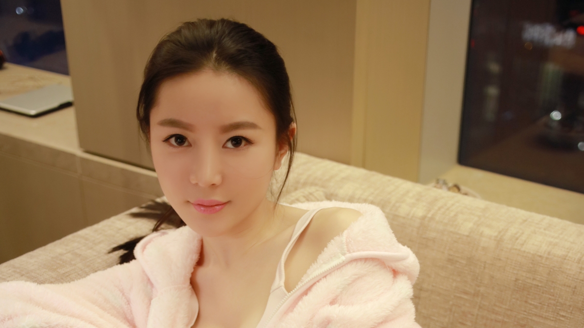 慕羽茜绝美写真，4K超清壁纸，高清美女图片，3840x2160分辨率，免费下载