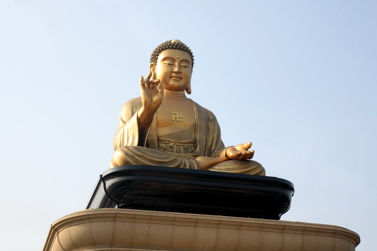 佛陀佛像高清4K壁纸，宗教艺术之美，4160x2772超清画质下载