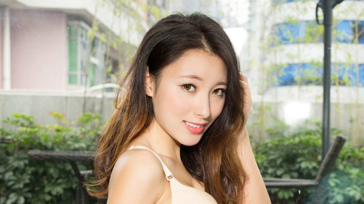 妮子写真集，可爱美女模特高清4K壁纸，3840x2160分辨率免费下载