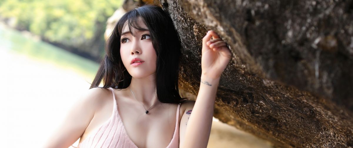 兜豆靓Youlina精选带鱼屏高清美女壁纸，3440x1440 4K超清画质，畅享视觉盛宴！
