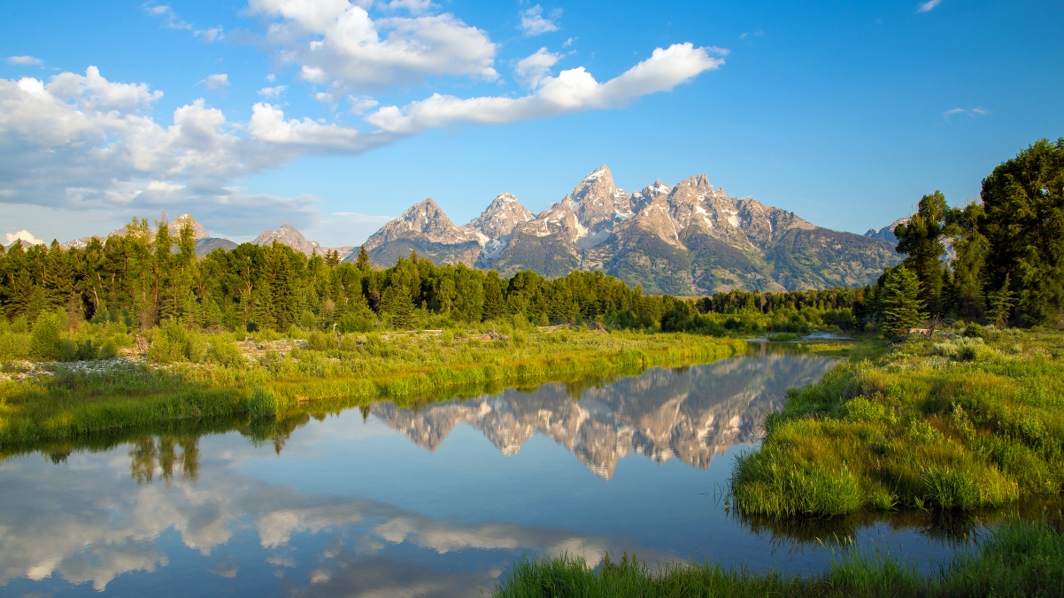美国怀俄明州绝美山水风景，3840x2160高清壁纸，一键下载享受极致视觉盛宴