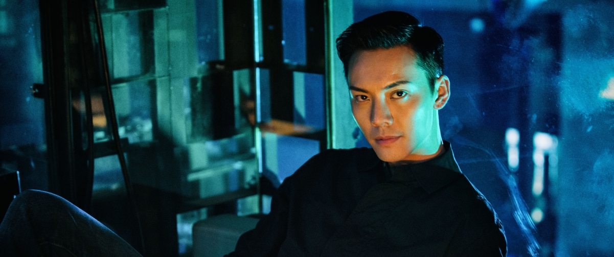 陈伟霆主演《南方有乔木》高清4K壁纸，3440x1440分辨率，影视美图下载