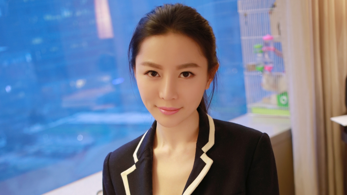 慕羽茜4K高清黑色礼服西装美女壁纸，3840x2160超清下载